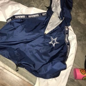 Cute cropped cowboys windbreaker